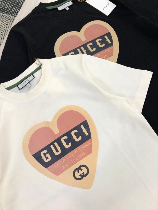 GUCCI OVERSIZED ROUND NECKS T SHIRT - Image 3
