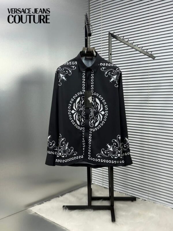 FIRST COPY Versace 2025 Premium OG Print Shirt - Image 3