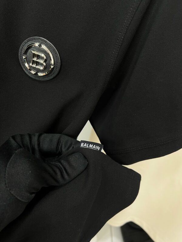 FIRST COPY BALMAIN PREMIUM ZIP COLLAR T-SHIRT - Image 13