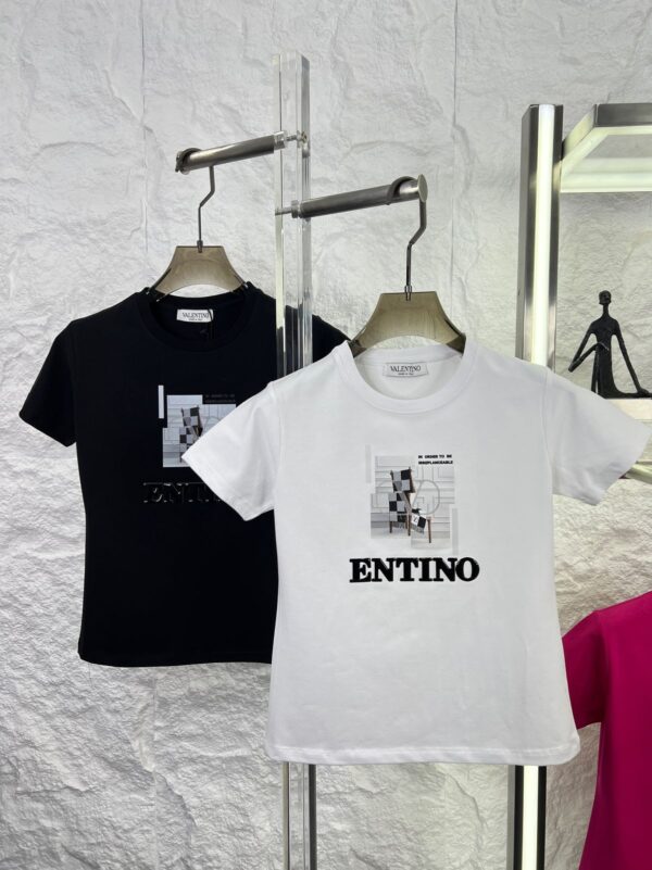 FIRST COPY VALENTINO TEES FOR LADIES - Image 5