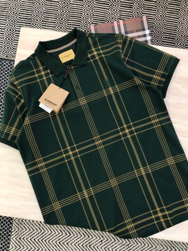 FIRST COPY BURBERRY VERY PREMIUM COTTON LYCRA POLOS - Image 3