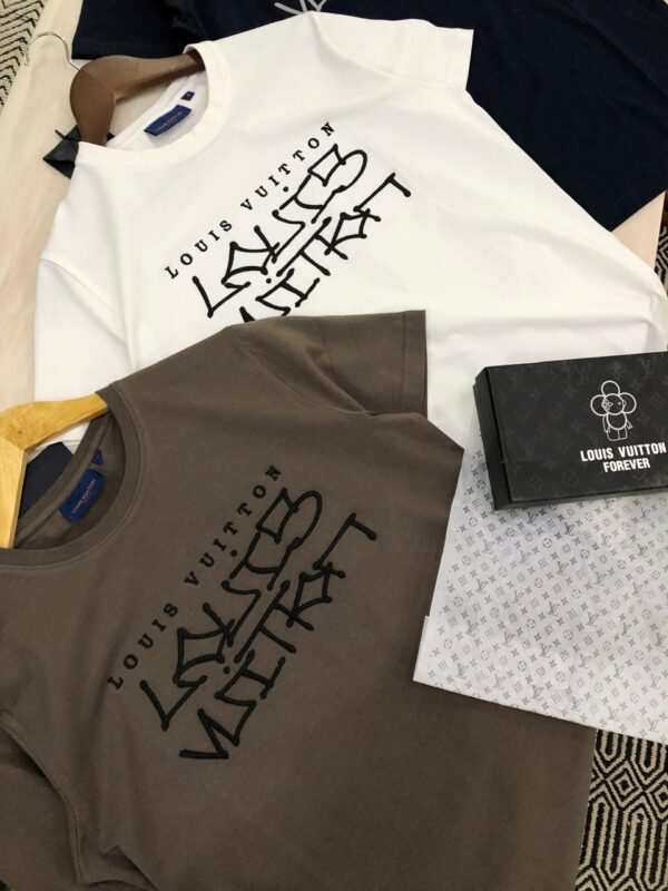 FIRST COPY LOUIS VUITTON VERY PREMIUM COTTON LYCRA CREW NECK - Image 12