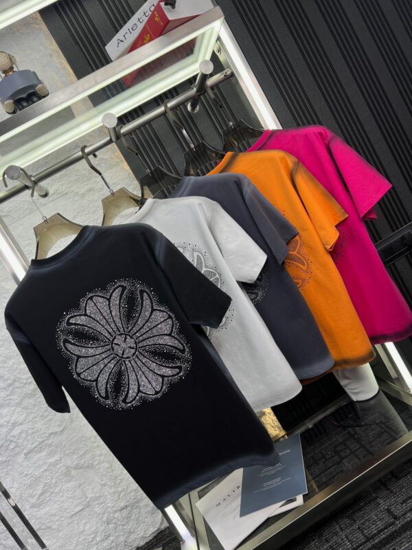 CHROME HEARTS Drop Shoulder T-Shirt – Bold Streetwear Aesthetic - Image 5