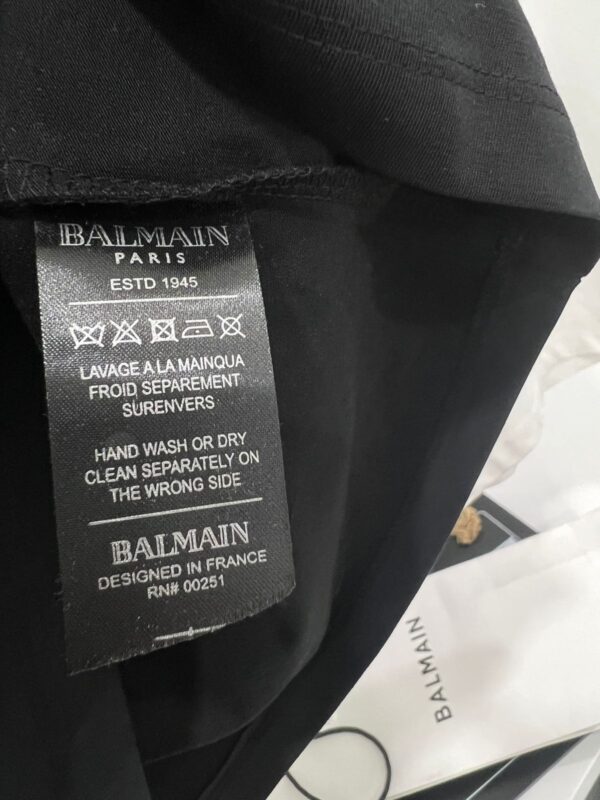 First Copy BALMAIN Premium Round Neck Lycra T-Shirt - Image 10