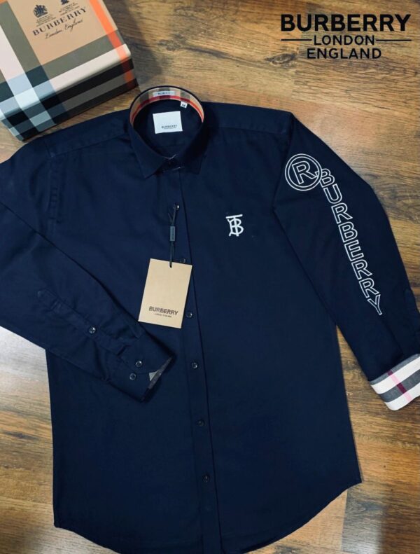 First Copy Burberry Collection – Premium Replica Fashion at Its Finest - Image 4