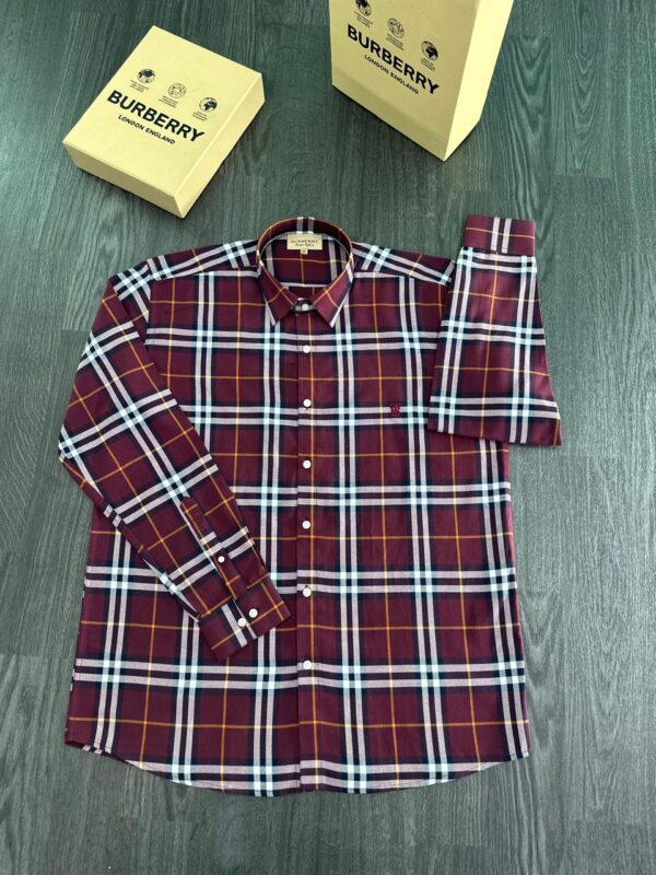 FIRST COPY Burberry Checks Store Article - Image 5