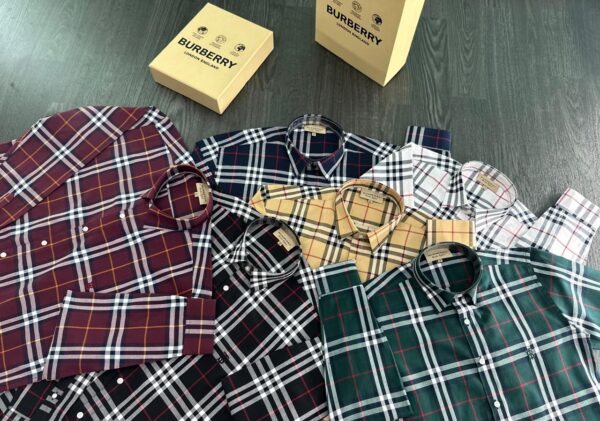 FIRST COPY Burberry Checks Store Article - Image 6