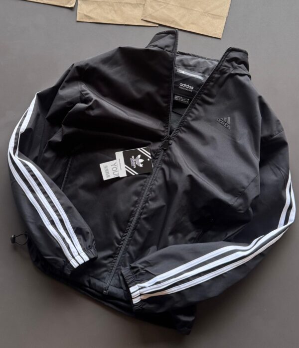 First Copy Adidas Windshitter 2025 – Premium Quality - Image 2