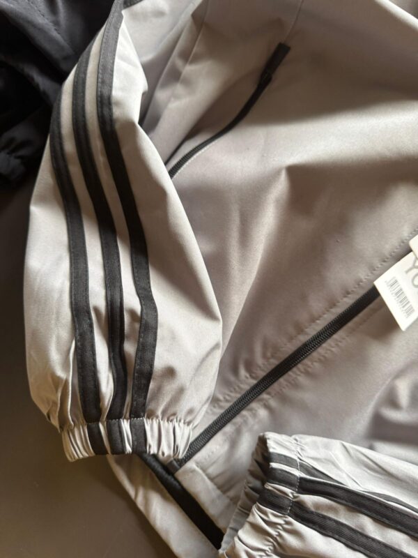 First Copy Adidas Windshitter 2025 – Premium Quality - Image 4
