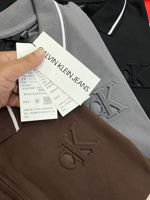 First Copy Calvin Klein Half Zipper | Premium Lycra Matty Fabric - Image 3