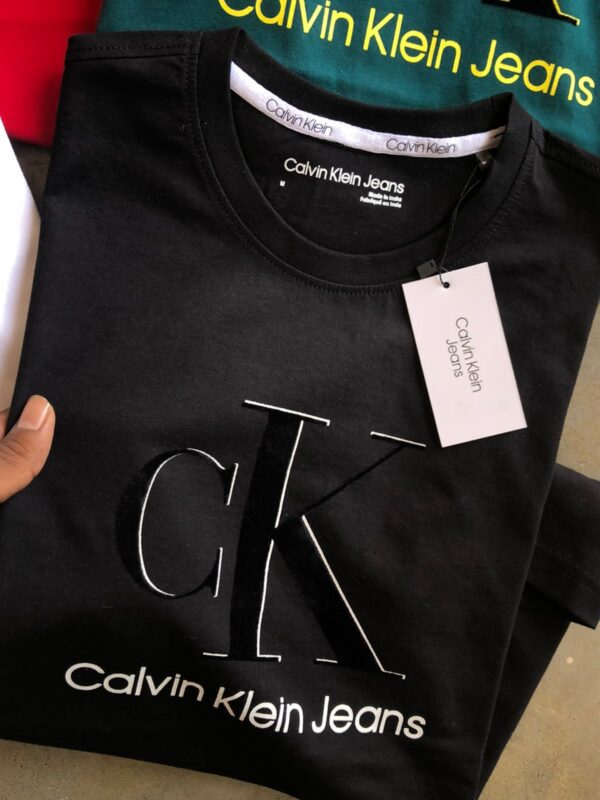 First Copy Calvin Klein Premium Crew Necks – Luxury Comfort & Timeless Style - Image 2