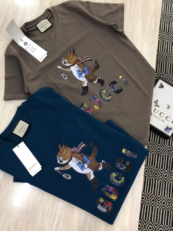 First Copy Gucci Very Premium Round Neck T-Shirts | Luxury Shipment Stock - Image 7