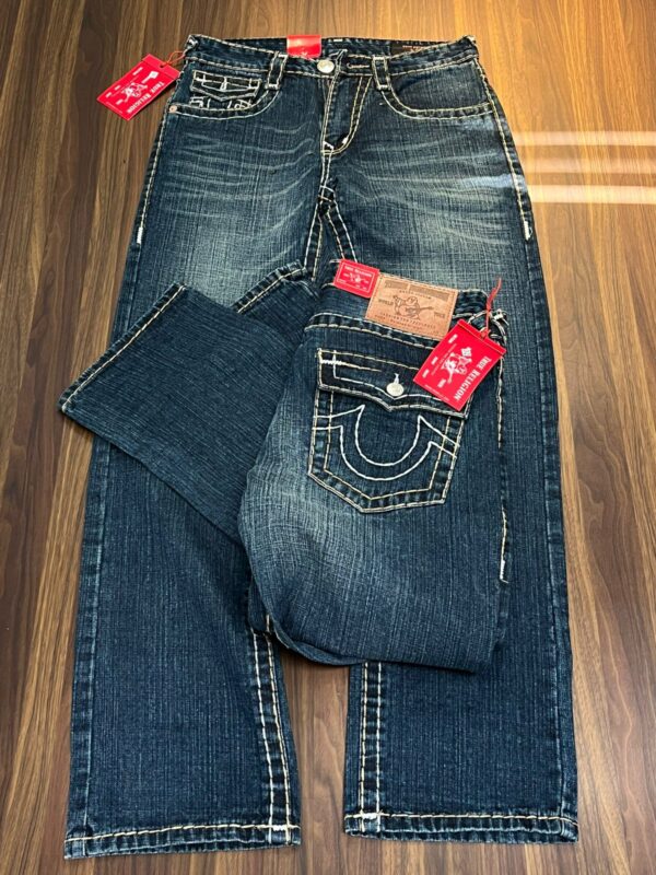 First Copy True Religion Straight Fit Jeans | Premium Store Article