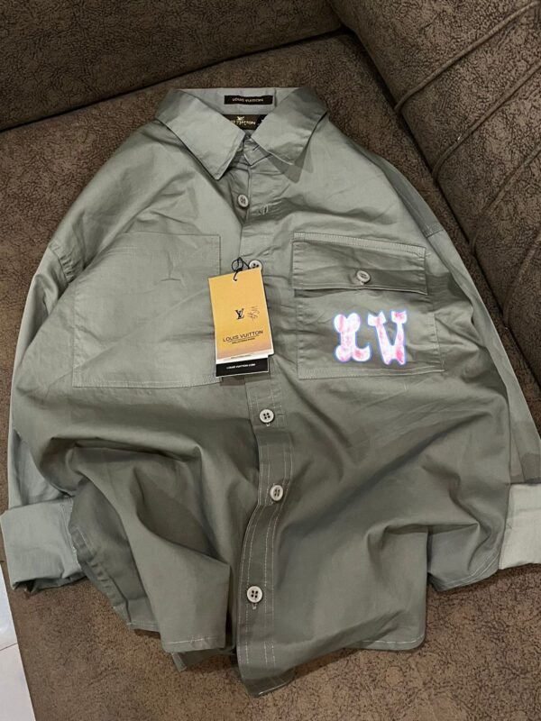 First Copy Louis Vuitton T-Shirt | Store Article Edition | Back Print, Drop Shoulder