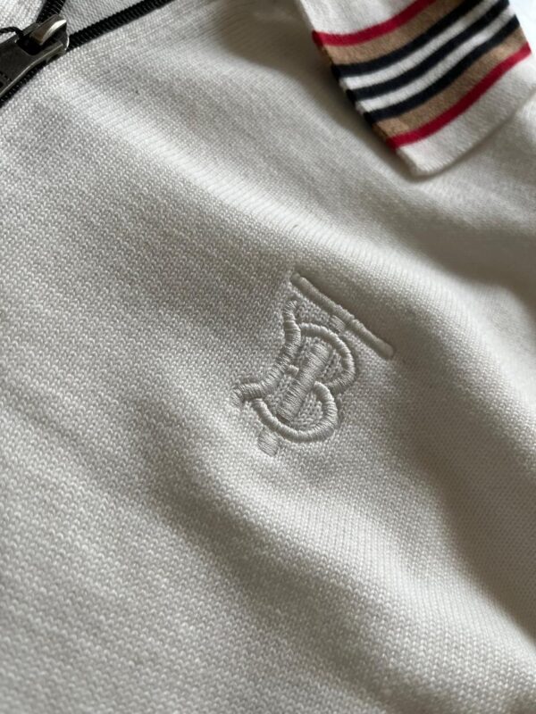 First Copy Burberry Exclusive Half Zip Knitted Sweater for Men - Image 10