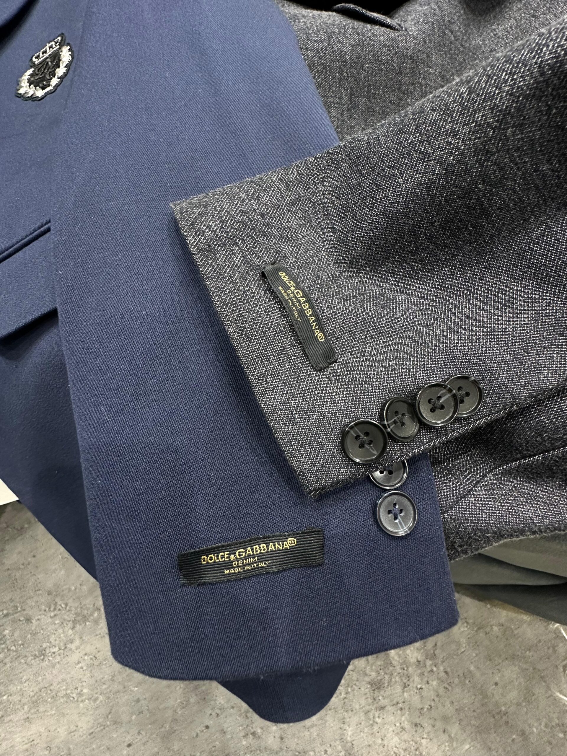First Copy Dolce & Gabbana Exclusive Lycra Fabric Blazer for Men - Image 9