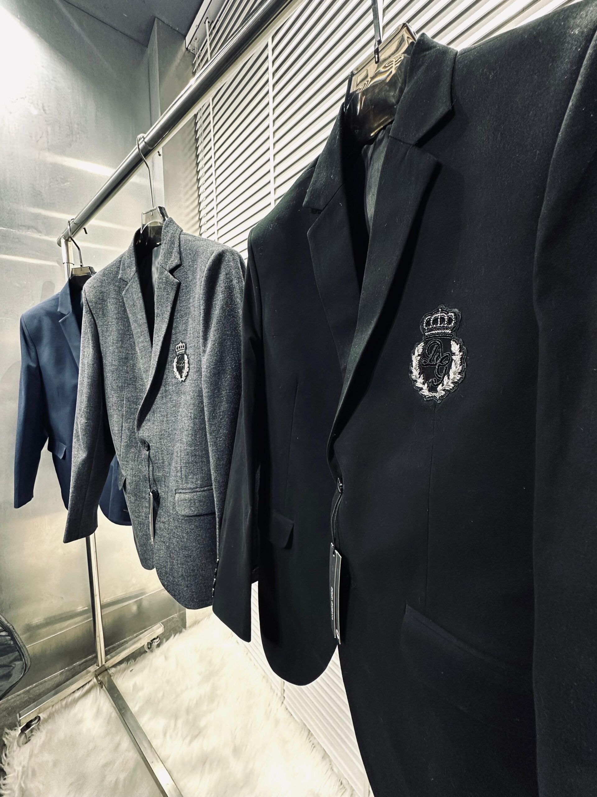 First Copy Dolce & Gabbana Exclusive Lycra Fabric Blazer for Men - Image 3