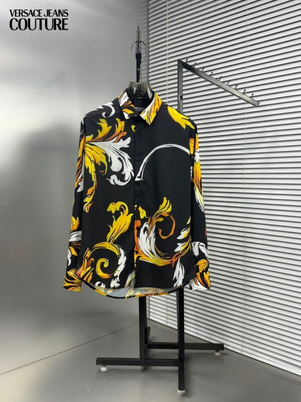 First Copy Versace Premium Original 2025 Shirts for Men - Image 8