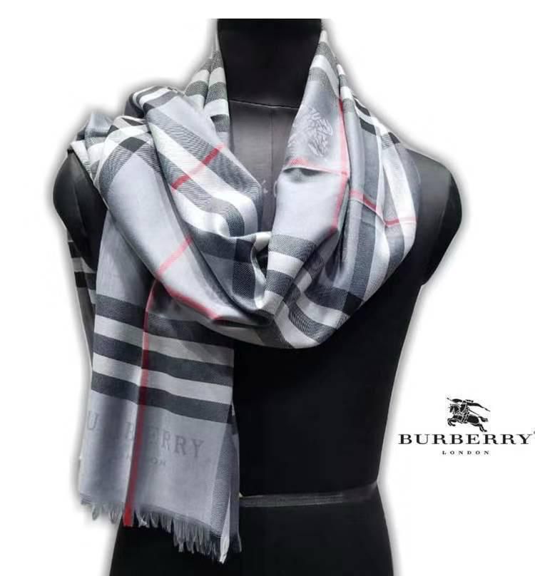 FIRST COPY BURBERRY SEMI WINTER STOLES - Image 4