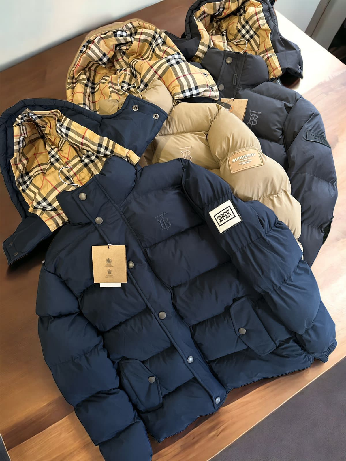 First Copy Burberry Imported Puffers - Image 4